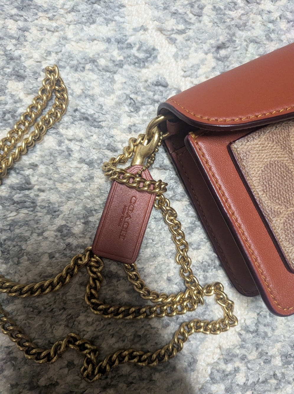 The Coach Tabby Chain Crossbody Wristlet BRAND NEW W/ Dust Bag - Picture 5 of 16